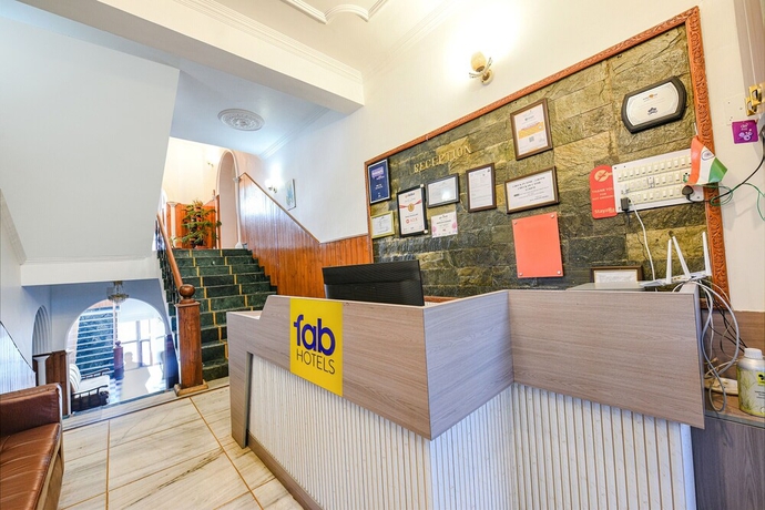 Imagen de los interiores del Hotel Fabhotel Prime Hemkunth. Foto 17