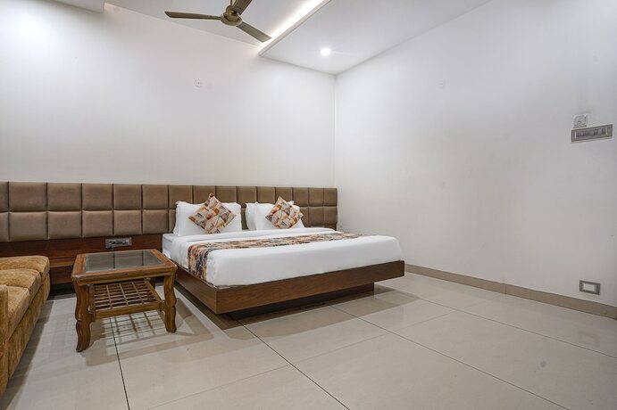 Imagen de la habitación del Hotel Fabhotel Prime Jewel Palace. Foto 17