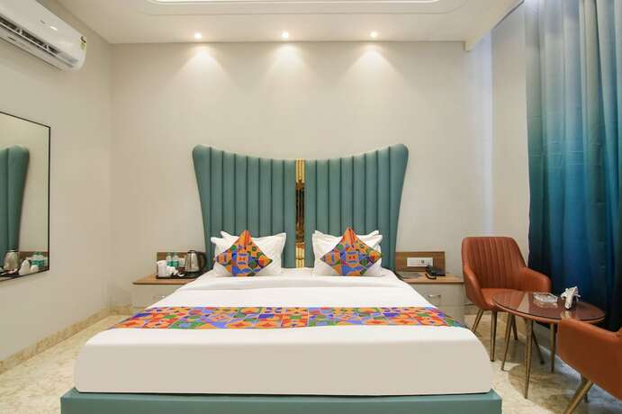 Imagen de la habitación del Hotel Fabhotel Prime Royal Court. Foto 18