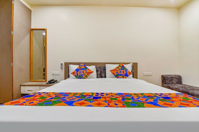 Imagen de la habitación del Hotel Fabhotel Prime Rudra. Foto 17