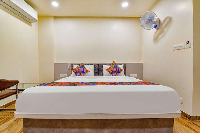 Imagen de la habitación del Hotel Fabhotel Prime Rudra. Foto 19