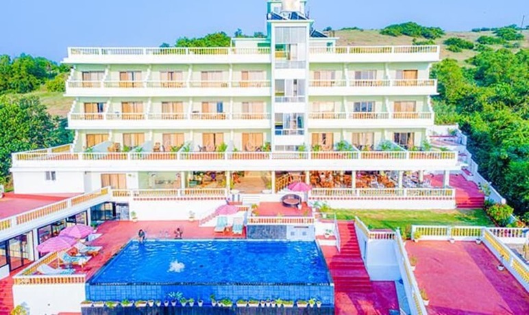 Imagen general del Hotel Fabhotel Prime Sparv Aulakhs Resort. Foto 9