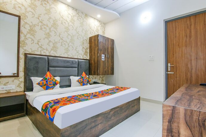 Imagen de la habitación del Hotel Fabhotel Prime Taj Castle. Foto 14