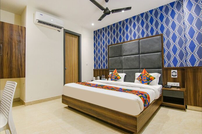 Imagen de la habitación del Hotel Fabhotel Prime Taj Castle. Foto 15