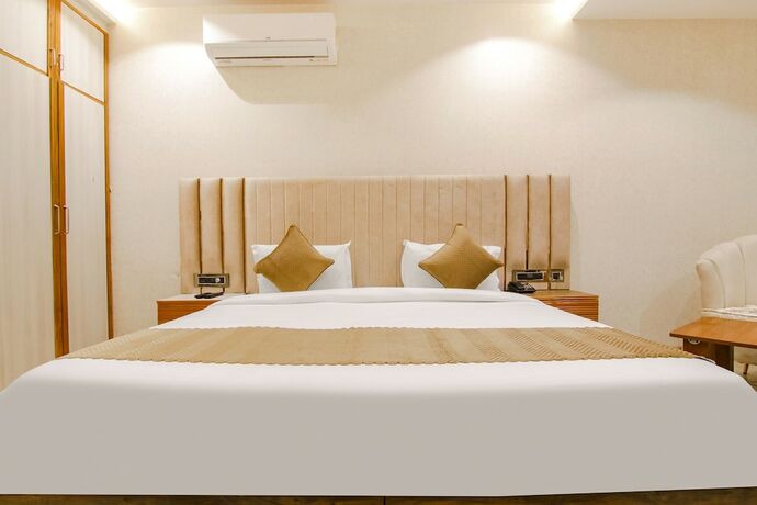 Imagen general del Hotel Fabhotel Prime The Eminence. Foto 6