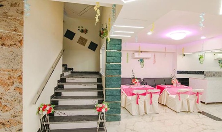 Imagen general del Hotel Fabhotel Prime The Eminence. Foto 11