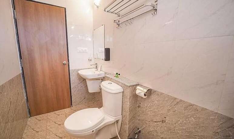 Imagen general del Hotel Fabhotel Prime Wayfarer. Foto 12