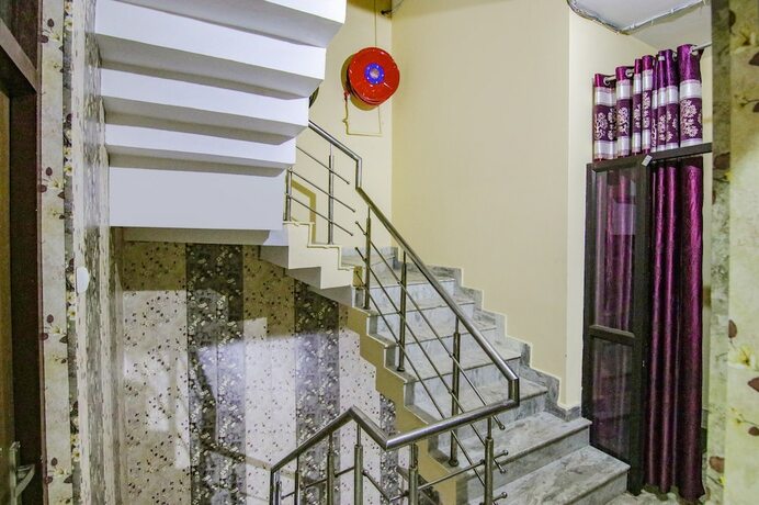 Imagen general del Hotel Fabhotel Pushp Kunj. Foto 9
