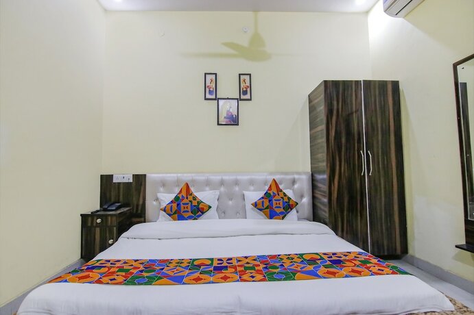 Imagen general del Hotel Fabhotel Pushp Kunj. Foto 11