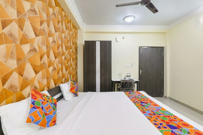 Imagen general del Hotel Fabhotel Radhika Inn. Foto 2