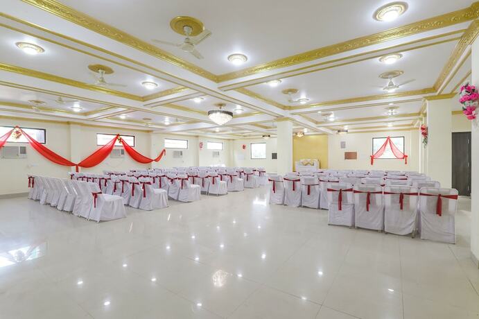 Imagen general del Hotel Fabhotel Radhika Inn. Foto 4