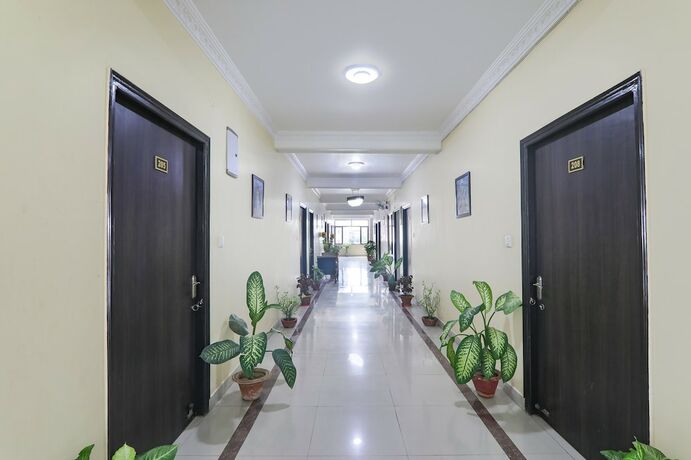 Imagen general del Hotel Fabhotel Radhika Inn. Foto 6