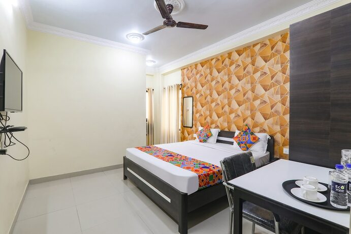 Imagen general del Hotel Fabhotel Radhika Inn. Foto 8