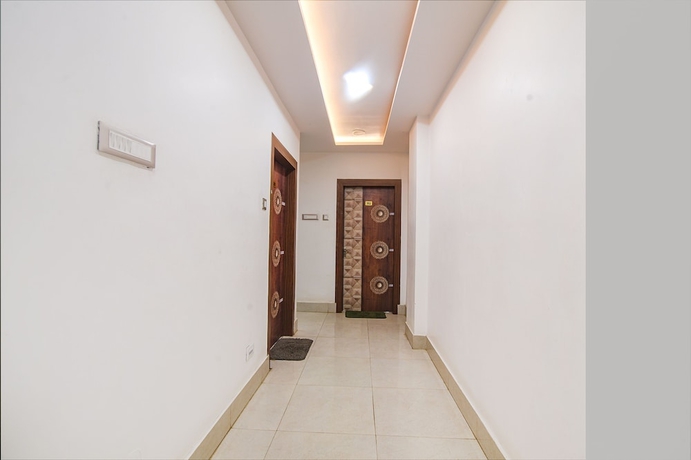 Imagen de los interiores del Hotel Fabhotel Raj Niwas. Foto 11
