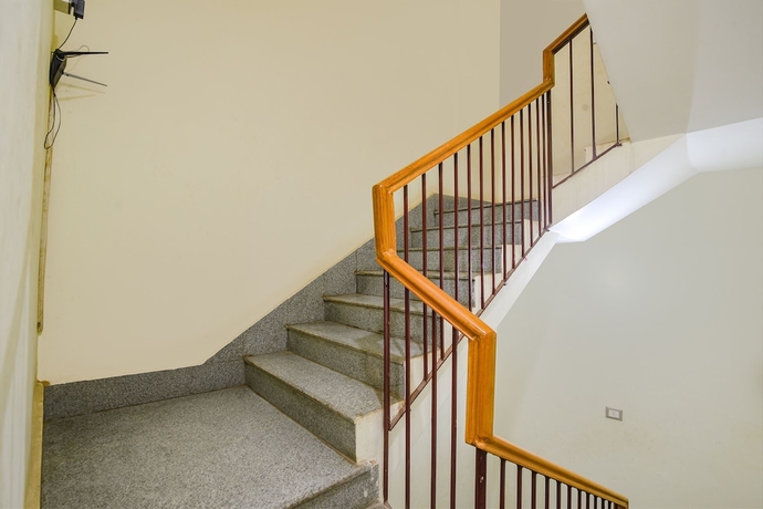 Imagen de los interiores del Hotel Fabhotel Raj Niwas. Foto 14