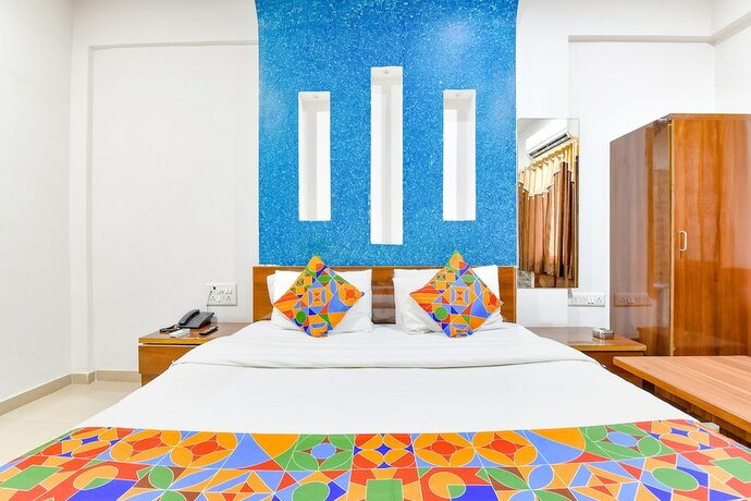 Imagen general del Hotel Fabhotel Raj Ratna. Foto 11