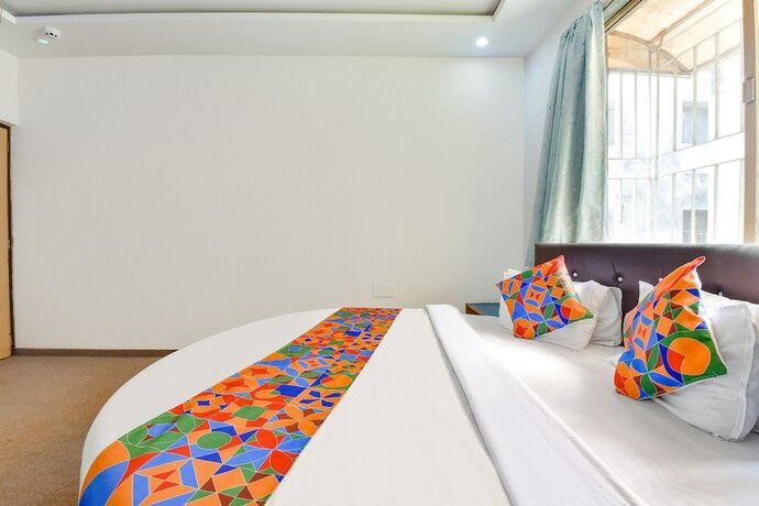Imagen general del Hotel Fabhotel Raj Ratna. Foto 12
