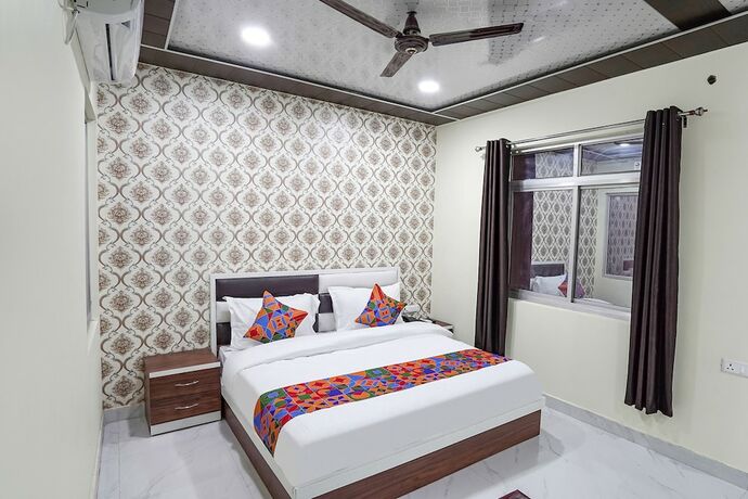 Imagen de la habitación del Hotel Fabhotel Rajdhani. Foto 19