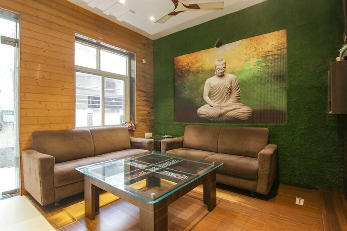 Imagen general del Hotel Fabhotel Rosewood Inn. Foto 7