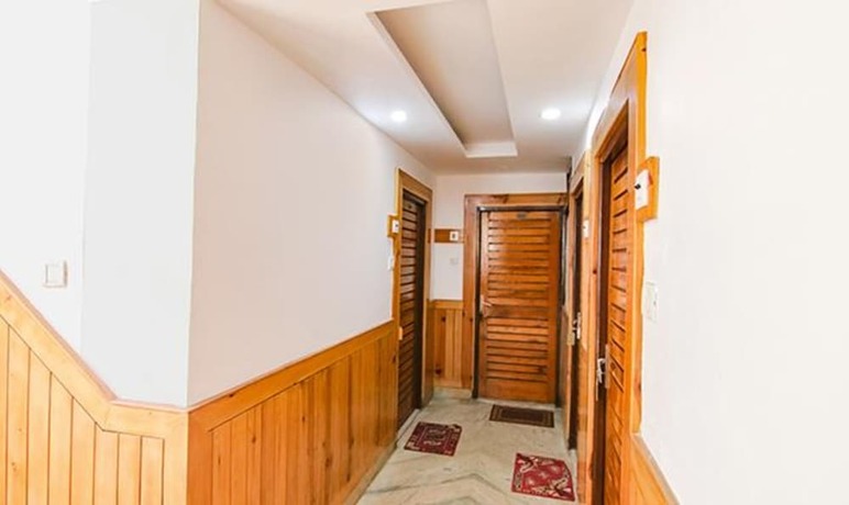 Imagen general del Hotel Fabhotel Rosewood Inn I. Foto 8