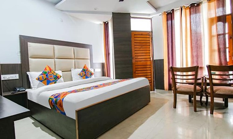 Imagen de la habitación del Hotel Fabhotel Rosewood Inn I. Foto 19