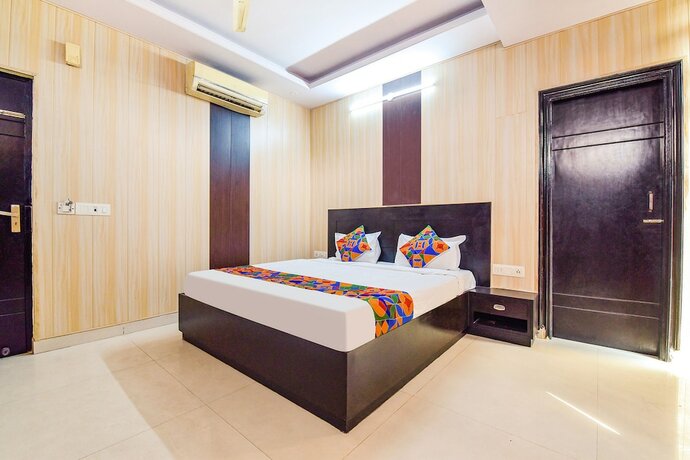 Imagen general del Hotel Fabhotel Royal Delight. Foto 13