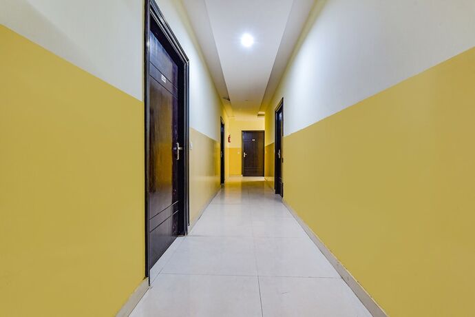 Imagen general del Hotel Fabhotel Royal Delight. Foto 15