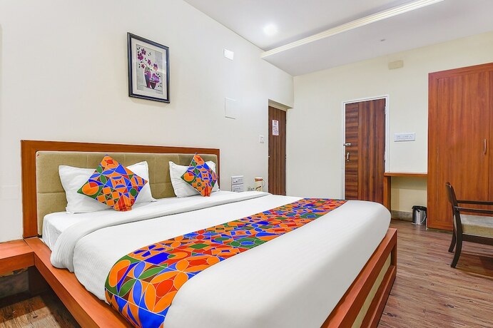 Imagen de la habitación del Hotel Fabhotel Royal Icon. Foto 18