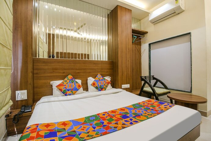Imagen de la habitación del Hotel Fabhotel Royal Palace Ii. Foto 18