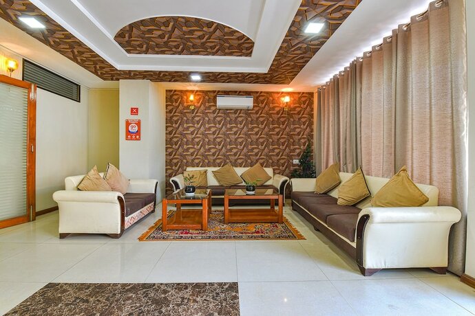 Imagen general del Hotel Fabhotel Royal Residency. Foto 12