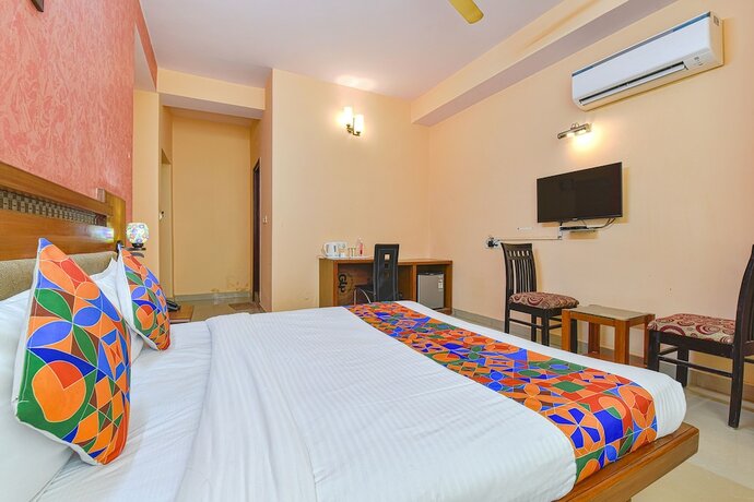 Imagen general del Hotel Fabhotel Royal Residency. Foto 13