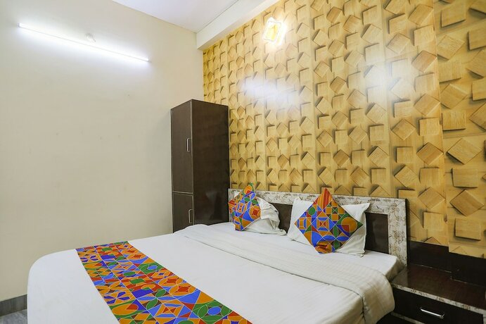 Imagen general del Hotel Fabhotel Royal Stay Inn. Foto 4