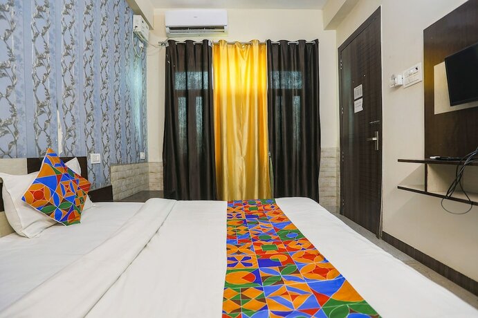 Imagen general del Hotel Fabhotel Royal Stay Inn. Foto 7