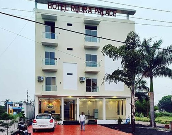 Imagen general del Hotel Fabhotel Rudra Palace. Foto 1