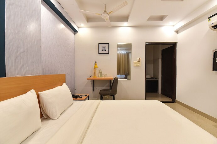 Imagen general del Hotel Fabhotel Rushank Palace. Foto 17