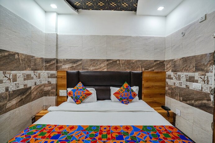 Imagen general del Hotel Fabhotel Rv Palace. Foto 10