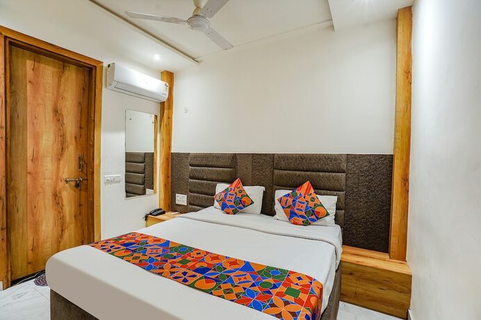 Imagen general del Hotel Fabhotel Rv Palace. Foto 13