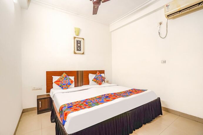 Imagen de la habitación del Hotel Fabhotel Sai Residency. Foto 19