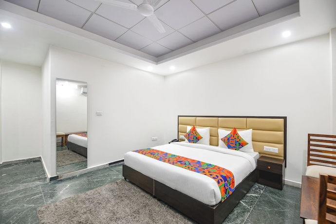 Imagen de la habitación del Hotel Fabhotel Sai Village. Foto 3