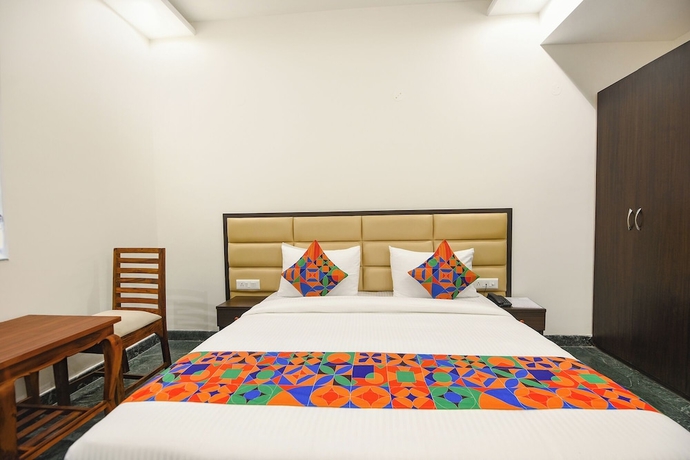 Imagen de la habitación del Hotel Fabhotel Sai Village. Foto 5