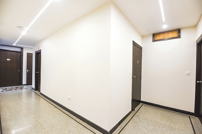 Imagen de los interiores del Hotel Fabhotel Sai Village. Foto 9