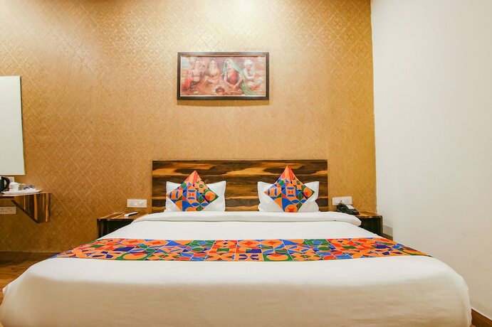 Imagen de la habitación del Hotel Fabhotel Sallow Grand. Foto 16