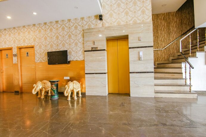 Imagen general del Hotel Fabhotel Sallow Grand. Foto 4