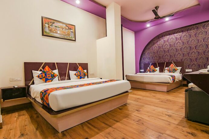 Imagen de la habitación del Hotel Fabhotel Sallow Grand. Foto 17