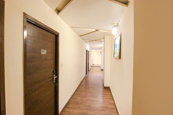 Imagen general del Hotel Fabhotel Sallow Grand. Foto 6