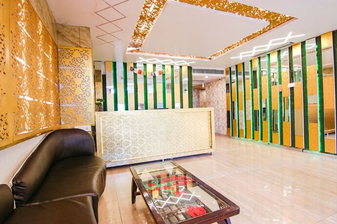 Imagen general del Hotel Fabhotel Sallow Grand. Foto 8