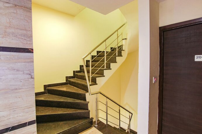 Imagen general del Hotel Fabhotel Sallow Grand. Foto 10