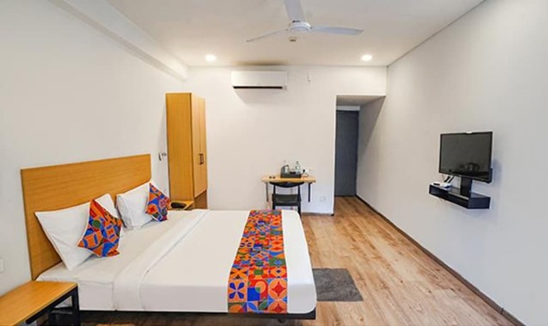 Imagen general del Hotel Fabhotel Santosh Palace. Foto 6