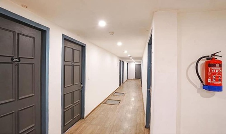 Imagen general del Hotel Fabhotel Santosh Palace. Foto 16