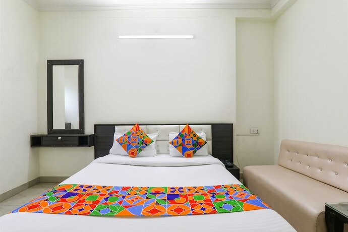 Imagen general del Hotel Fabhotel Sara Residency. Foto 14